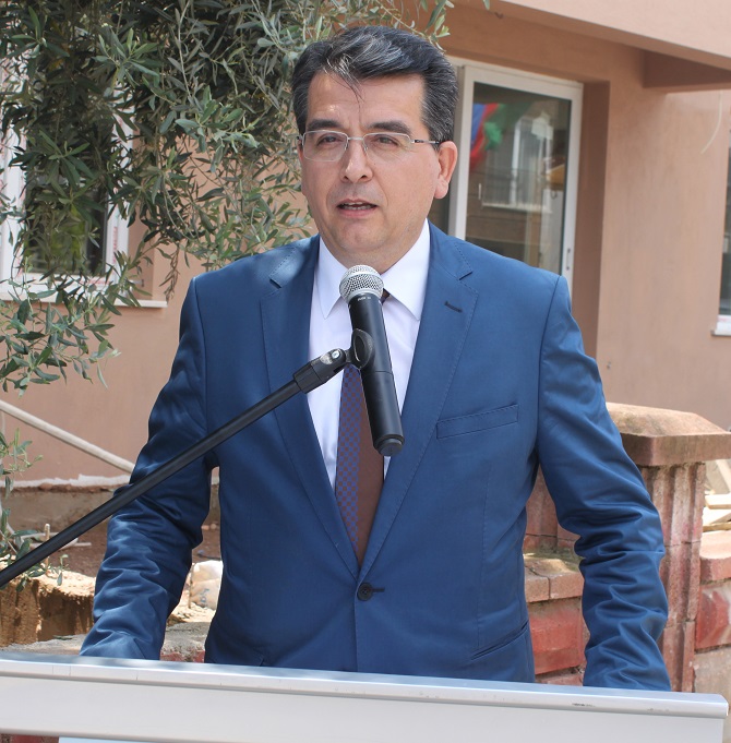 025-007.jpg 025-007.jpg