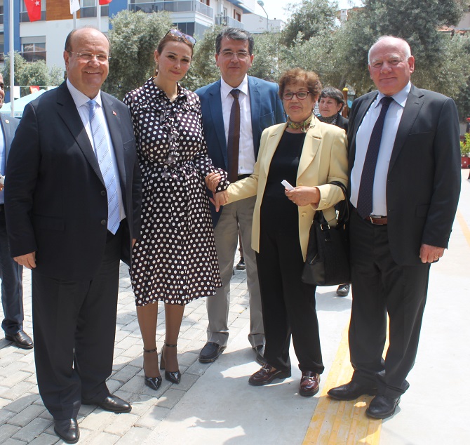 087-002.jpg 087-002.jpg