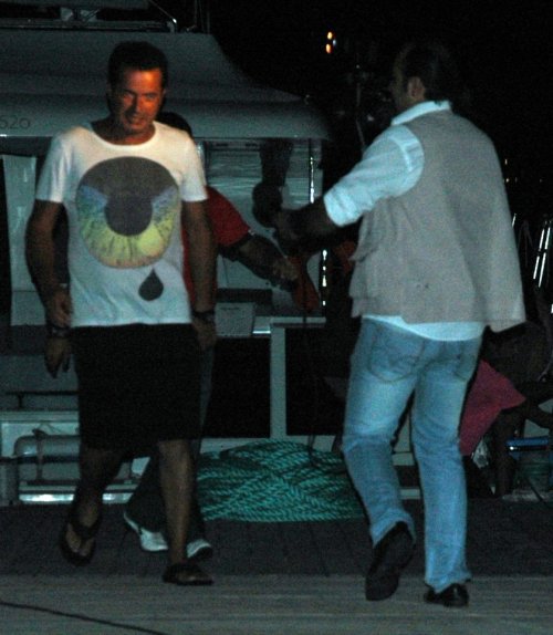 ACUN ILICALI BODRUM'DA TATİL YAPIYOR