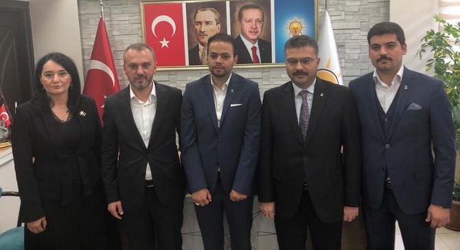 ak-parti--(3)-001.jpg