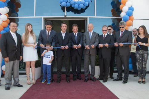 ALİ KOÇ İZMİR’DE FORD TRUCKS BAYİSİNİN AÇILIŞINI YAPTI