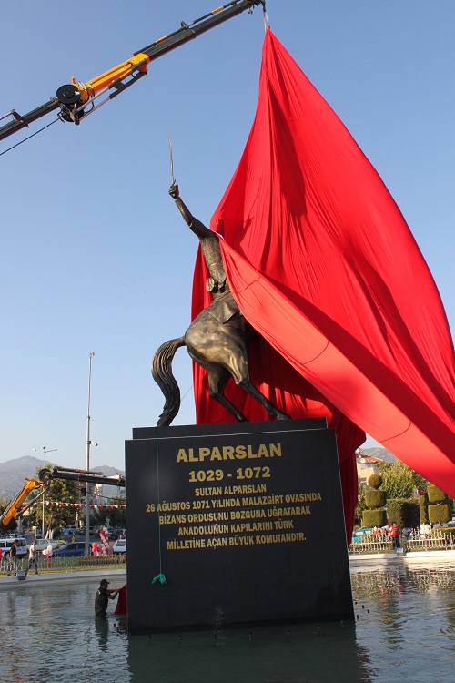 alpaslan-aniti-(9).jpg