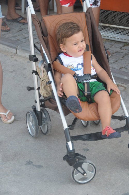 ALTUĞ VE ŞİKEL'İN TATİL KEYFİ