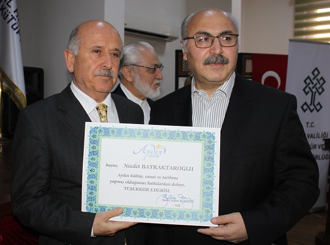 aydin’da-kultur-ve-sanata-katki-saglayanlar-odullendirildi-003.JPG