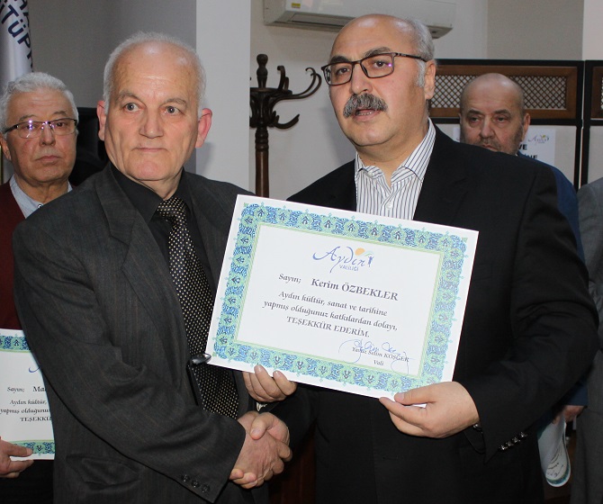 aydin’da-kultur-ve-sanata-katki-saglayanlar-odullendirildi-016.JPG