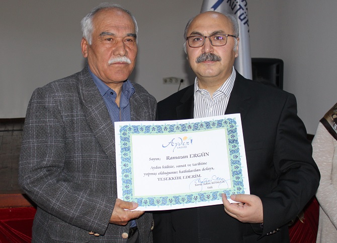 aydin’da-kultur-ve-sanata-katki-saglayanlar-odullendirildi-023.JPG