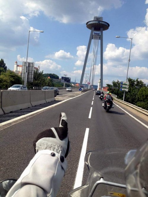 AYDINLI MOTOR TUTKUNLARI AVRUPA YOLLARINDA