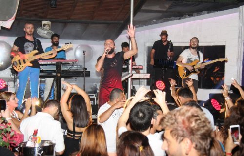 BERKAY MARMARİS’TE SAHNE ALDI