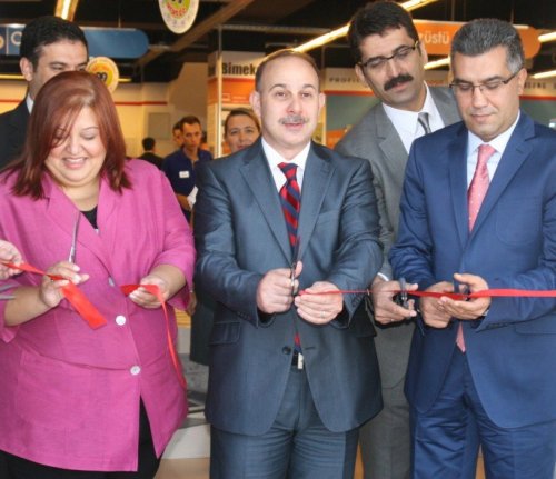 BİMEKS 82. MAĞAZASINI İZMİR BORNOVA'DA AÇTI