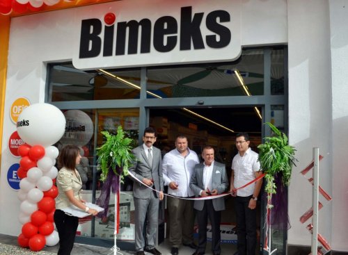 BİMEKS’İN 76. MAĞAZASI SÖKE’DE AÇILDI
