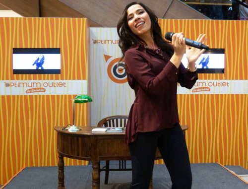 BURCU GÜNEŞ OPTİMUM’U SALLADI