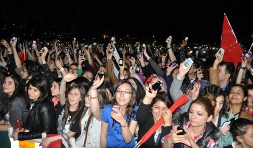 CECELİ’DEN 23 NİSAN KONSERİ