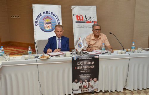 ÇEŞME'DE İKİ DEV ORGANİZASYON