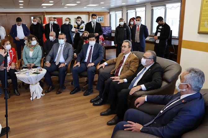 chp-aydindan-baskan-ozcana-ziyaret.jpg