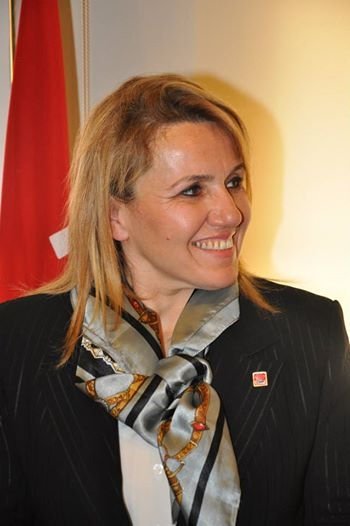 CHP URLA BELEDİYE BAŞKAN ADAYI SİBEL UYAR OLDU