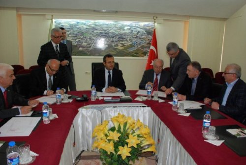 DENİZLİ OSB’YE YENİ GÜMRÜK BİNASI YAPILACAK