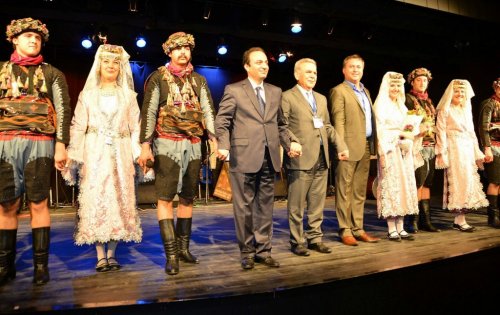 DİYARBAKIR’DA İZMİR RÜZGARI ESTİ