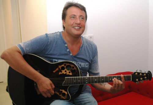 ERCAN SAATÇİ’NİN 15 YIL ARADAN SONRA ALBÜM MÜJDESİ