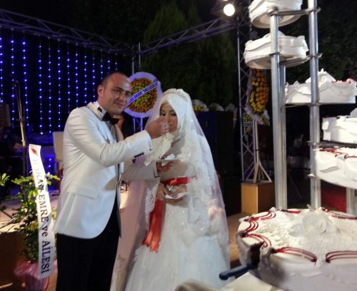 GENÇ AVUKAT YUNUS EMRE ERDEM BEKARLIĞA VEDA ETTİ