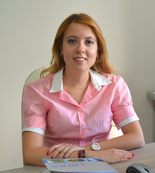 GENÇ İŞ KADININDAN 'İZMİR YAŞLANIYOR' TESPİTİ