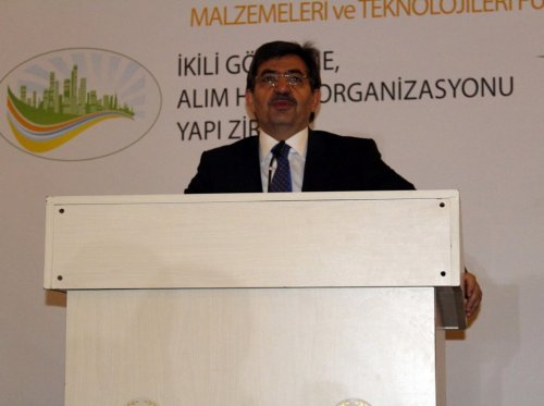 GÜLLÜCE: “KARDEŞLİĞİMİZ PETROL KUYULARINDAN DAHA DERİN”