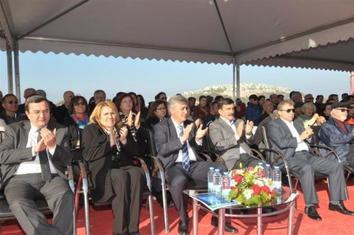 GÜZELBAHÇE’DE KANAYAN YARASINA NEŞTER