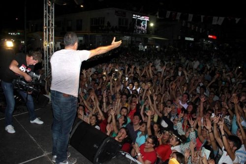 HALUK LEVENT KALE’DE HAYRANLARI İLE BULUŞTU