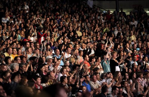 HOMEROS FESTİVALİ’NE GÖRKEMLİ AÇILIŞ