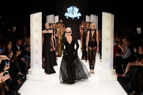 İKİZLERDEN IF WEDDING FASHION SHOW