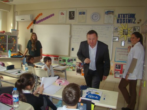 İNGİLTERE KRALİYET OKULUNDAN  URLA İYTEV YÜCEL TONGUÇ KOLEJİ'NE ZİYARET