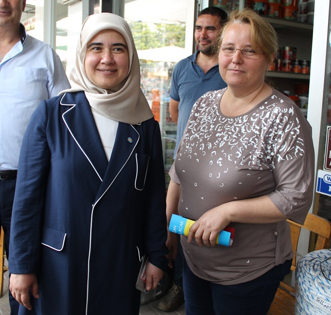 iyi-parti-milletvekili-adayi-berna-sukas-baba-ocaginda!-018.JPG