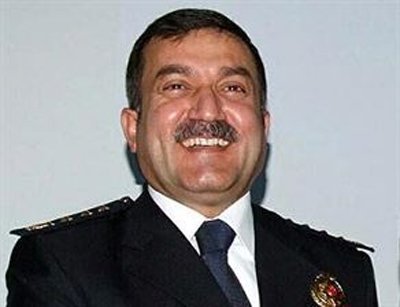 İZMİR EMNİYET MÜDÜRÜ SAMİ USLU GÖREVİNDEN ALINDI