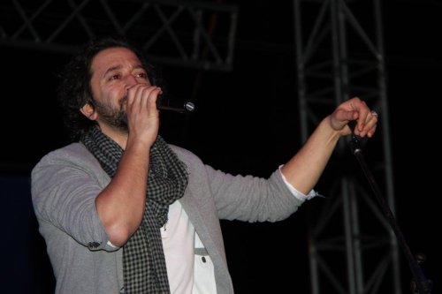 İZMİR’DE FETTAH CAN RÜZGARI