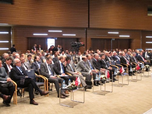 İZMİR’DE ULUSAL PAMUK ZİRVESİ