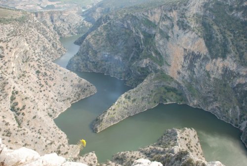 KALE’DEKİ İNCEĞİZ KANYONU KEŞFEDİLMEYİ BEKLİYOR