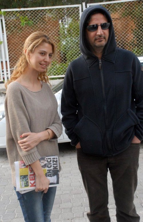 KAPŞONLA GEZDİ HAYRANLARI YİNE TANIDI