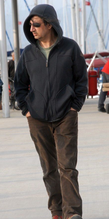 KAPŞONLA GEZDİ HAYRANLARI YİNE TANIDI