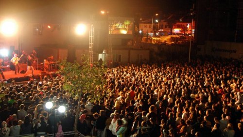 KIRAÇ KONSERİNE İLGİ