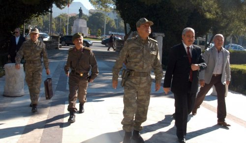 KORGENERAL ALATAŞ VALİ GÜVENÇER’İ ZİYARET ETTİ