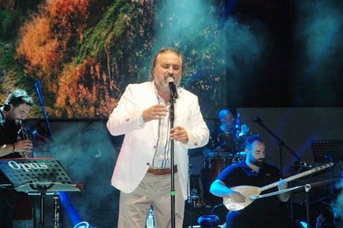 KUZEYİN OĞLU BODRUM’DA ESTİ