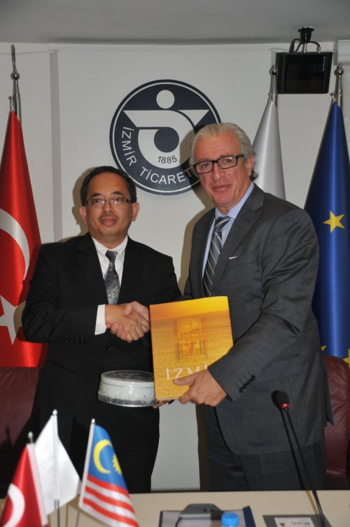 MALEZYA TÜRKLERİ BEKLİYOR
