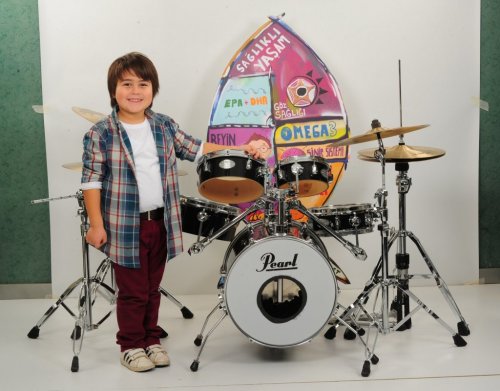 MİNİK BATERİST BAHA REKLAM YILDIZI OLDU