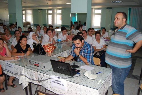 NAZİLLİ DEVLET HASTANESİ’NDE TIBBİ SEKRETERLERE EĞİTİM