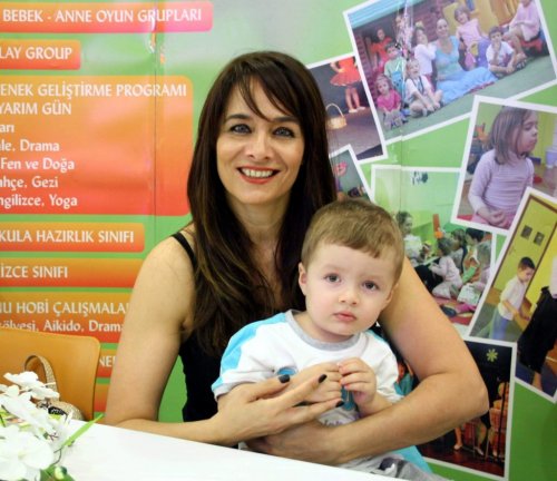 NEŞE ERBERK, AYDINLI MİNİKLERLE BULUŞTU