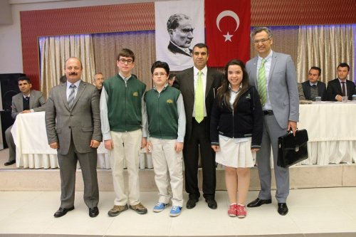 ÖDEMİŞ’TE BİLGİ YARIŞMASI HEYECANI