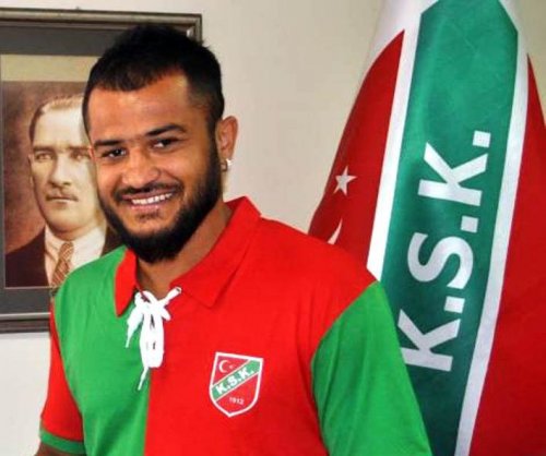 ONUR OKAN KARŞIYAKA'DA