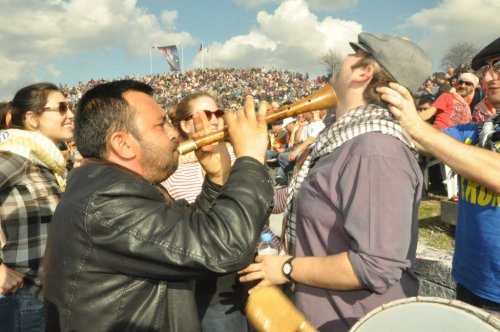 (ÖZEL HABER) TURİSTLER İÇİN FESTİVAL BAHANE EĞLENCE ŞAHANE
