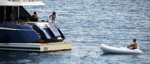 POLAT, SAATLERCE ZODYAK BOTLA GEZDİ