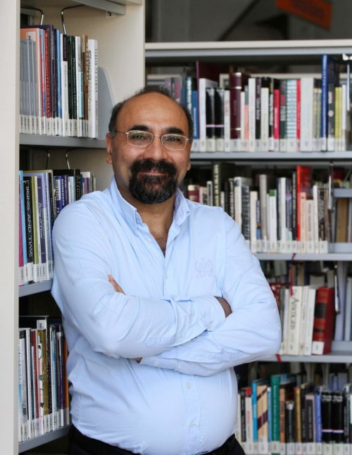 SEÇİM YILINDA EKONOMİ ZORLU ALAN