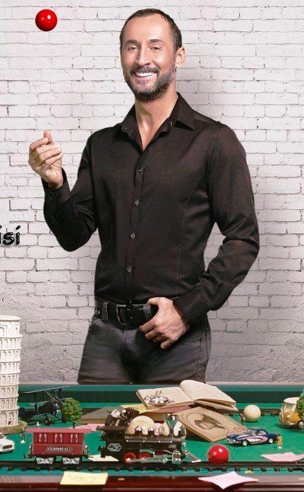 SEMİH SAYGINER’İN STAND UP GÖSTERİSİNE ÜNLÜ YAĞDI